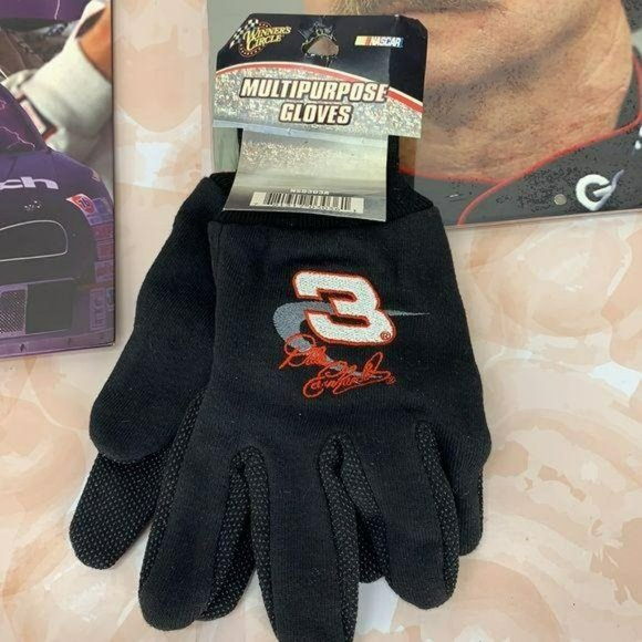 Dale Earnhardt #3 Lot Folder, Calendars, Gloves - Picture 5 of 9